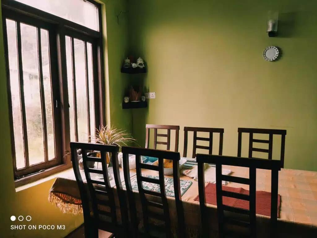 La Rose Guest House نوفارا إيلِيا المظهر الخارجي الصورة